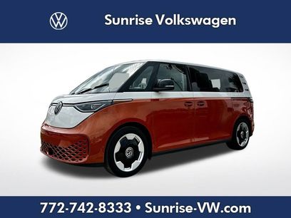 New 2025 Volkswagen ID. Buzz Pro S Plus