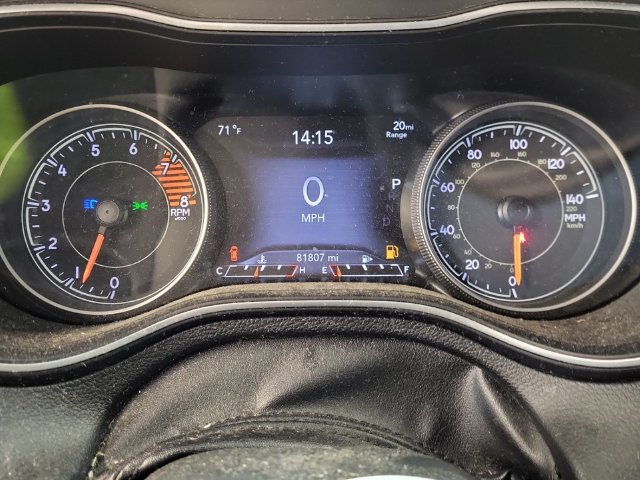 Used 2020 Jeep Cherokee Trailhawk AWD/4WD image 5