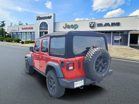 Certified 2022 Jeep Wrangler Unlimited Sport AWD/4WD image 3