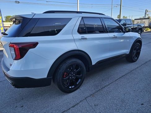 Used 2023 Ford Explorer ST w/ Equipment Group 401A image 6