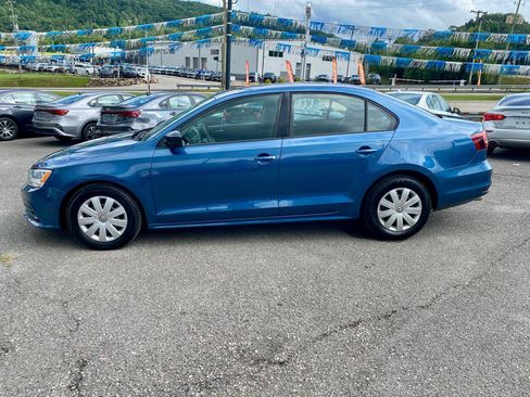 Used 2016 Volkswagen Jetta S FWD image 4