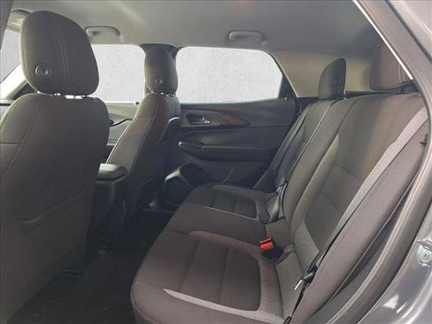 Used 2021 Chevrolet TrailBlazer LS image 15