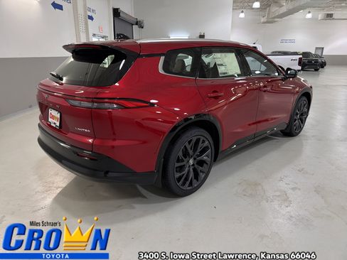 New 2026 Toyota Crown Signia image 9