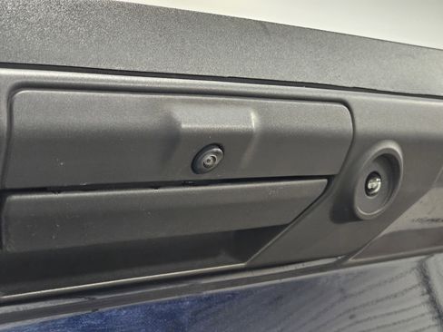 Used 2023 Ford F150 Lightning XLT image 13