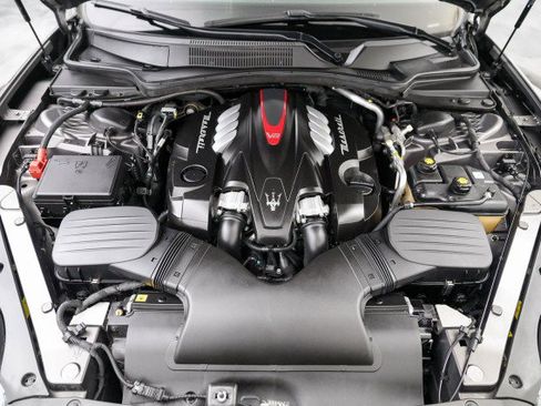 Used 2020 Maserati Quattroporte GTS GranSport image 34
