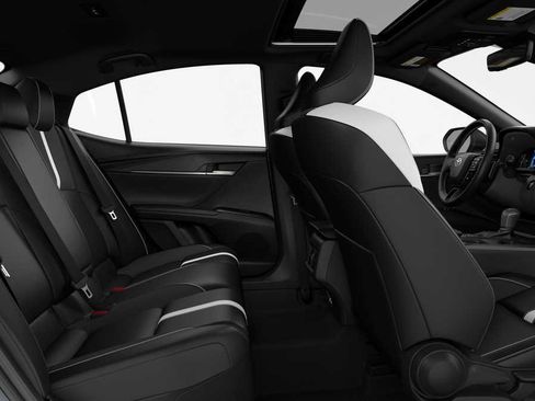 New 2026 Toyota Camry Hybrid FWD image 21