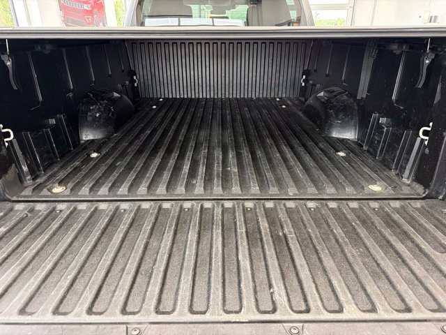 Used 2022 Toyota Tundra SR5 AWD/4WD image 8