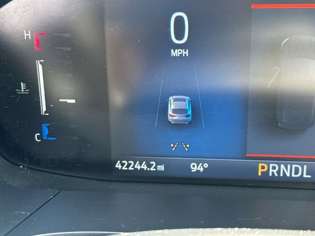 Used 2025 Ford Escape ST-Line FWD image 33