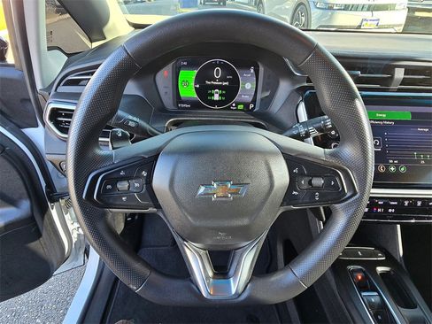 Used 2022 Chevrolet Bolt LT image 24