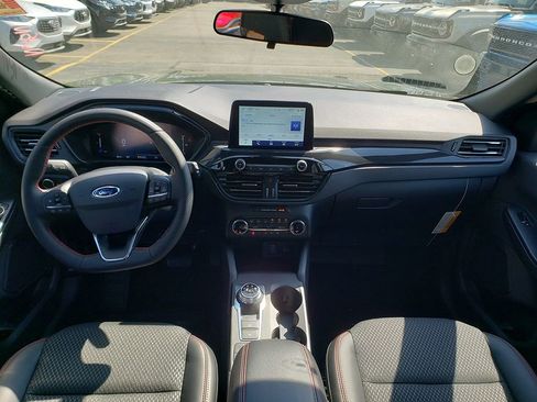 New 2026 Ford Escape ST-Line w/ Cold Weather Package AWD/4WD image 12