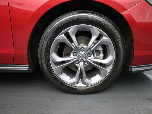 Used 2024 Honda Accord EX image 10