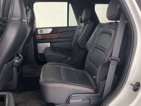 Used 2024 Lincoln Navigator Black Label image 43