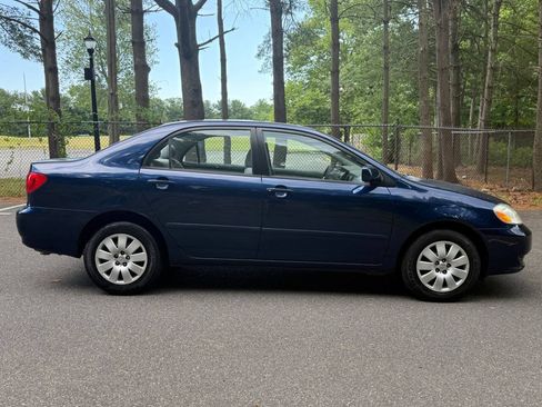 Used 2004 Toyota Corolla LE FWD image 4