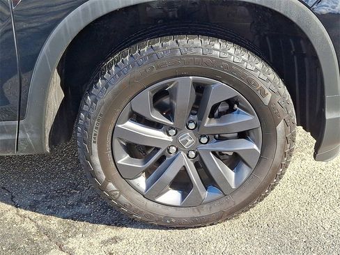 Used 2023 Honda Ridgeline Sport image 8