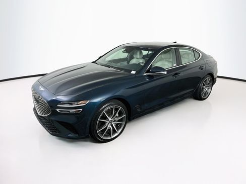 Used 2023 Genesis G70 2.0T AWD/4WD image 3