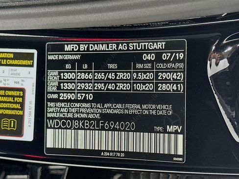 Used 2020 Mercedes-Benz GLC 63 AMG S image 36