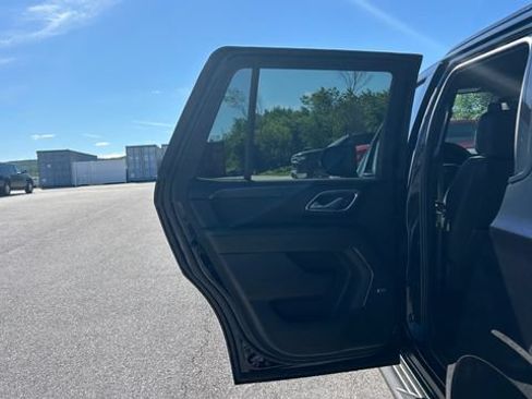 Certified 2023 Chevrolet Tahoe RST w/ Luxury Package AWD/4WD image 23