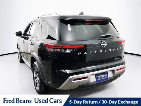 Used 2023 Nissan Pathfinder SL AWD/4WD image 35