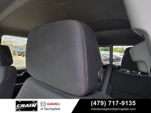 Used 2022 Chevrolet Silverado 1500 LT AWD/4WD image 22