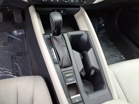Used 2023 Honda Accord EX image 9