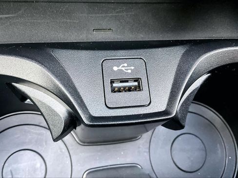 Certified 2026 BMW 430i Convertible w/ Premium Package image 36