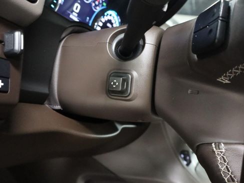 Used 2019 GMC Yukon Denali w/ Denali Ultimate Package AWD/4WD image 22