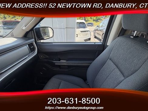 Used 2024 Ford Expedition Max XLT RWD image 23