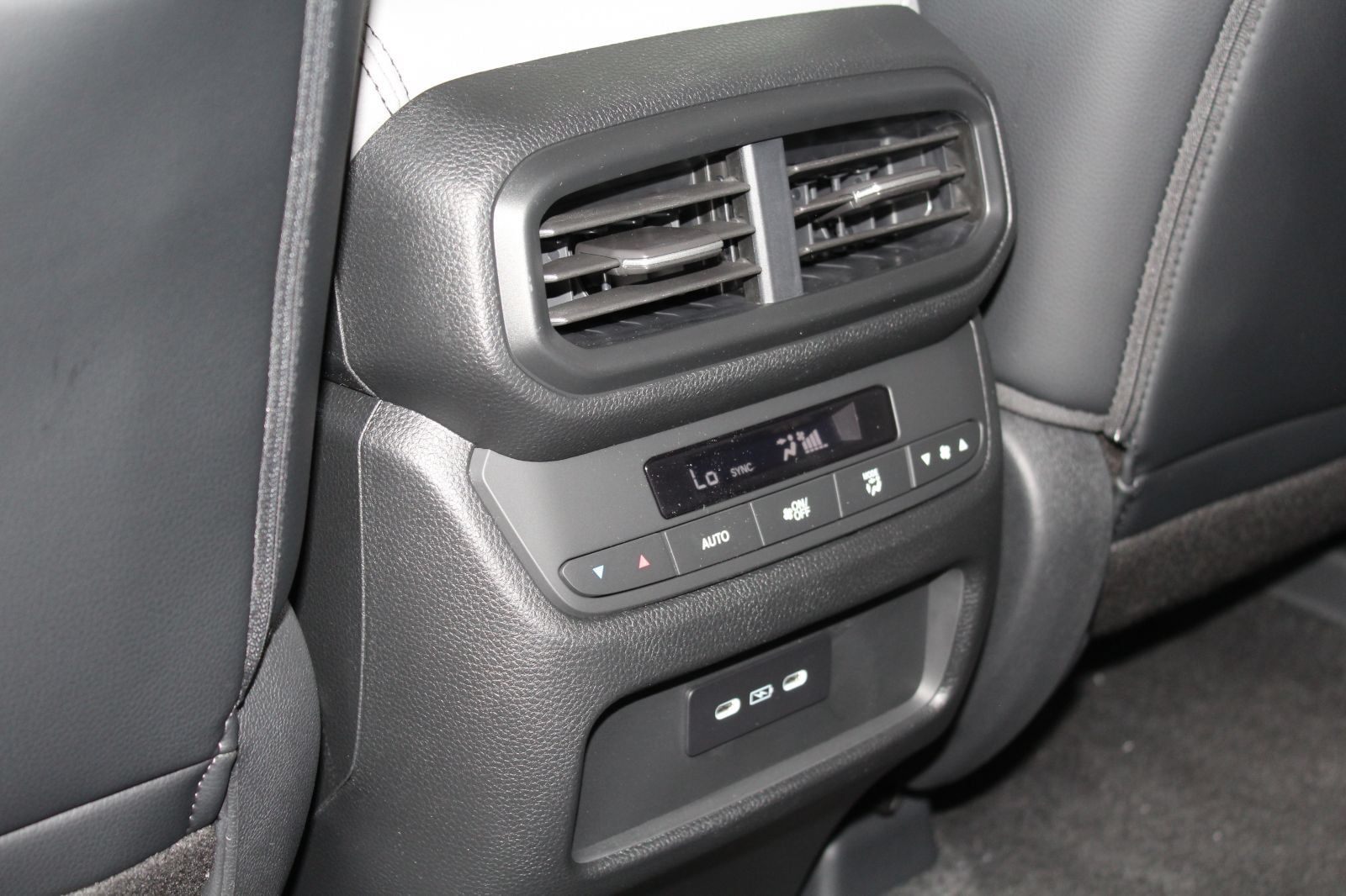 New 2025 Honda Pilot EX-L image 28