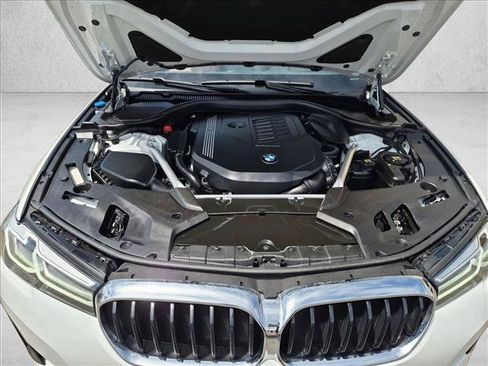 Used 2023 BMW 540i w/ Premium Package RWD image 24