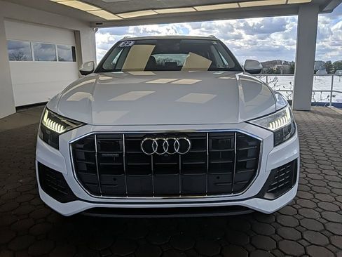Used 2022 Audi Q8 Premium Plus w/ Premium Plus Package image 2