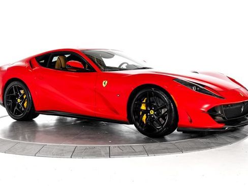 Certified 2019 Ferrari 812 Superfast RWD image 13