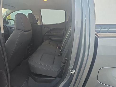 Used 2022 Chevrolet Colorado LT w/ LT Convenience Package image 14