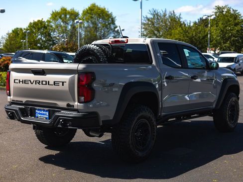 New 2026 Chevrolet Colorado ZR2 w/ ZR2 Bison Edition AWD/4WD image 8