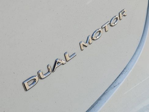 Used 2022 Tesla Model 3 Long Range image 12