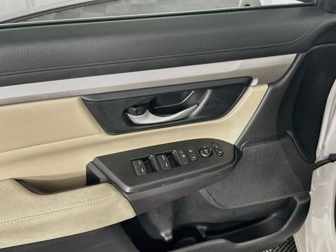 Used 2020 Honda CR-V LX image 15