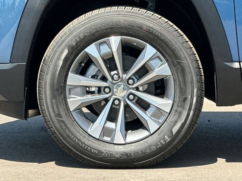 New 2026 Chevrolet Equinox LT w/ Safety and Technology Package FWD image 26