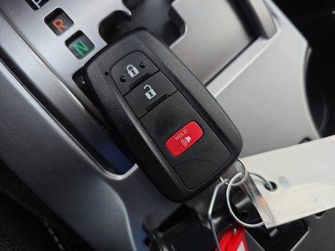 Used 2024 Toyota 4Runner SR5 Premium image 32