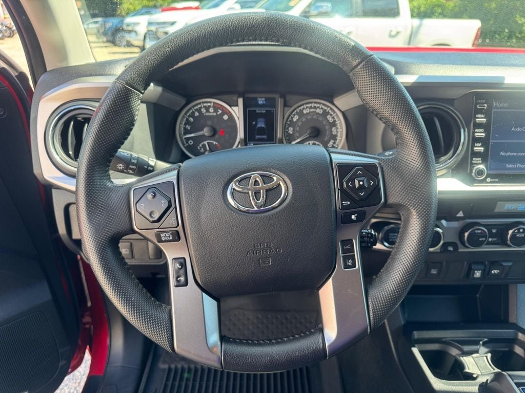 Used 2023 Toyota Tacoma SR5 AWD/4WD image 23