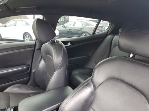 Used 2022 Kia Stinger GT-Line image 16