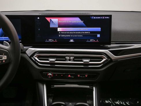Used 2024 BMW 330i Sedan w/ Convenience Package RWD image 14