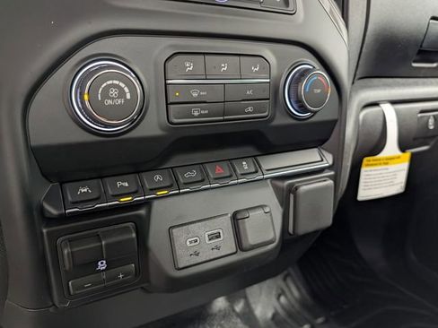 New 2026 Chevrolet Silverado 1500 W/T w/ WT Safety Package AWD/4WD image 17