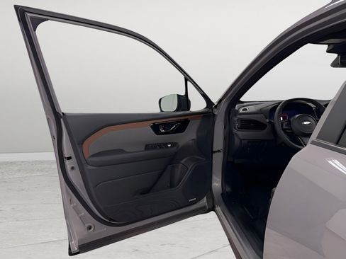 New 2025 Subaru Forester Sport image 17