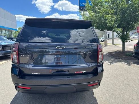 Used 2024 Chevrolet Tahoe RST w/ Luxury Package AWD/4WD image 7