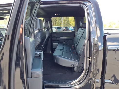 Used 2025 Ford F150 Lariat w/ Equipment Group 501A Mid AWD/4WD image 11