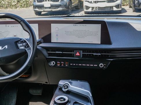 Certified 2023 Kia EV6 Light RWD image 15