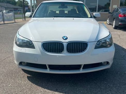 Used 2007 BMW 525xi Sedan AWD/4WD image 2