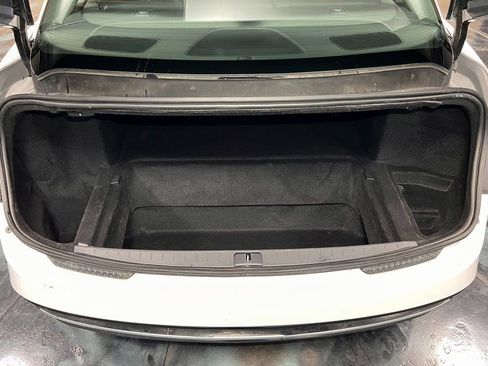 Used 2025 Lucid Air Touring AWD/4WD image 17