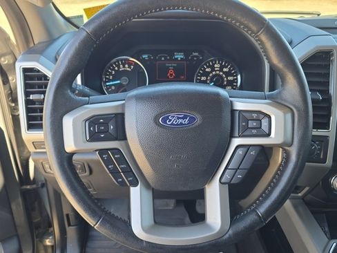 Used 2019 Ford F150 Lariat w/ Equipment Group 502A Luxury image 24