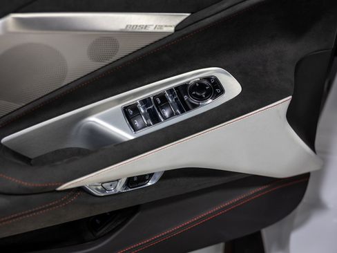 Used 2023 Chevrolet Corvette Z06 w/ Z07 Performance Package RWD image 38