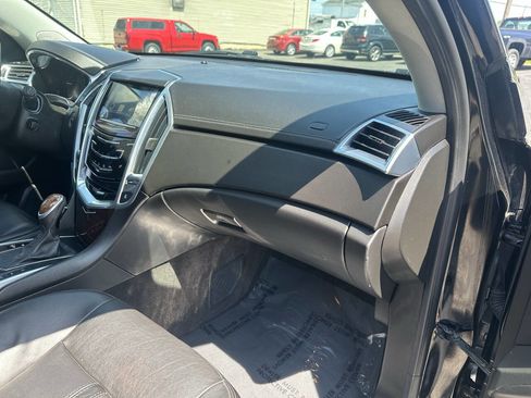 Used 2014 Cadillac SRX Luxury w/ Driver Awareness Package FWD image 40